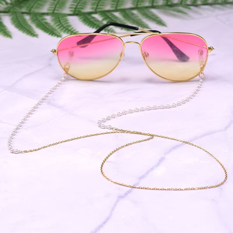 Elegant Pearl Chain