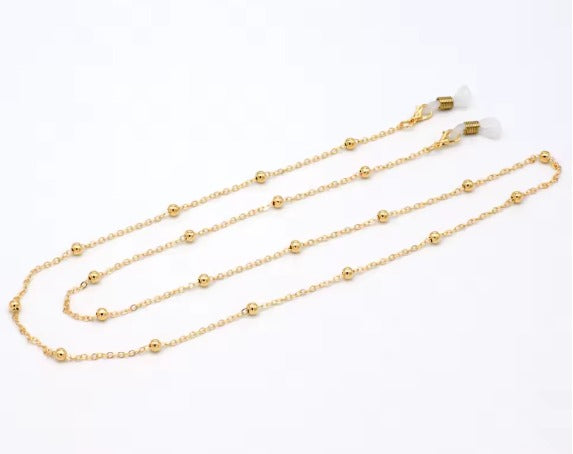 Wavy Chain Elegance